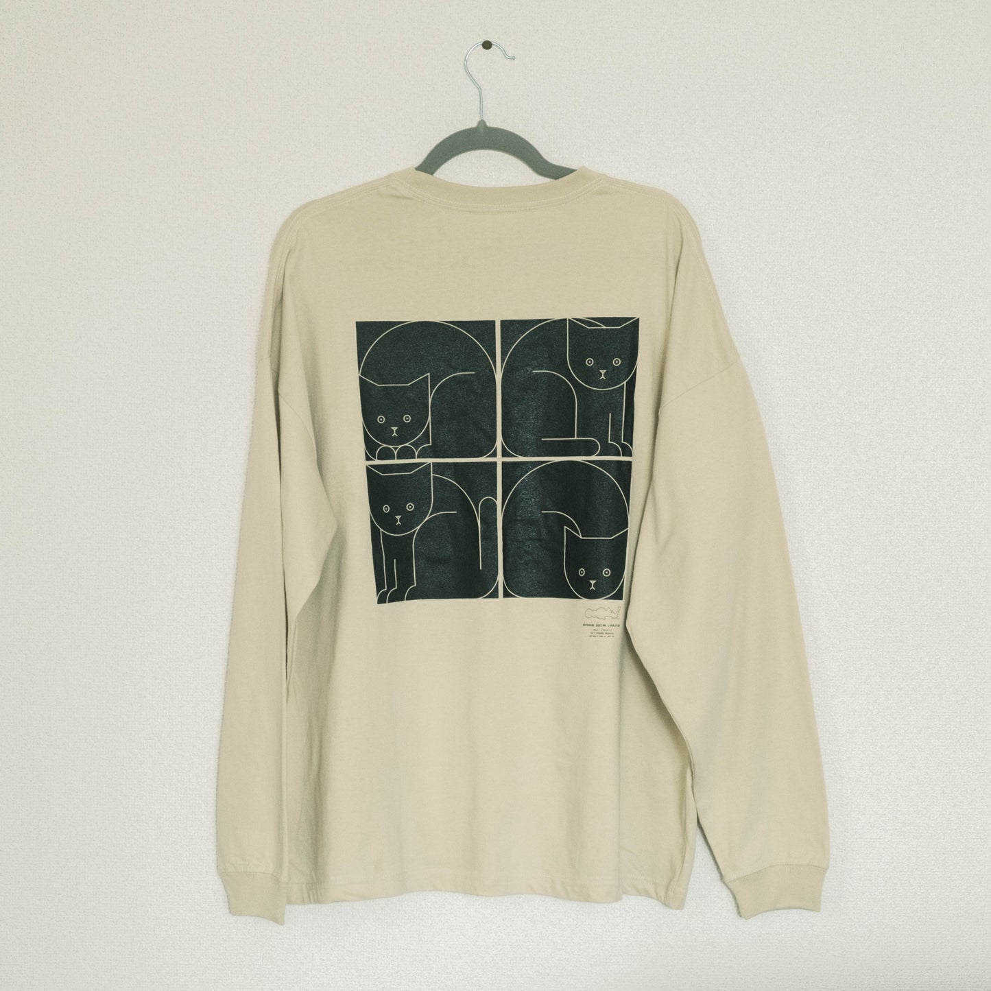ねこTシャツ ロング 四角ねこ